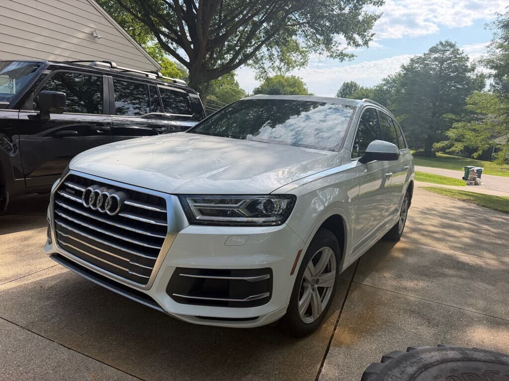 2019 AUDI Q7