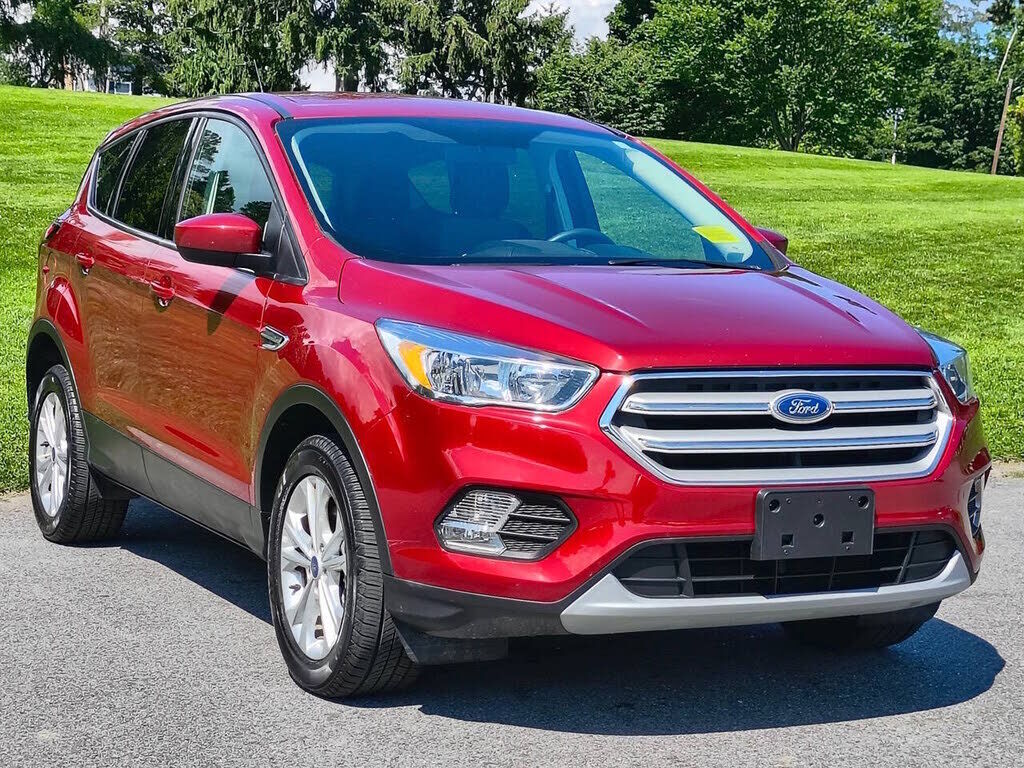 2019 FORD Escape
