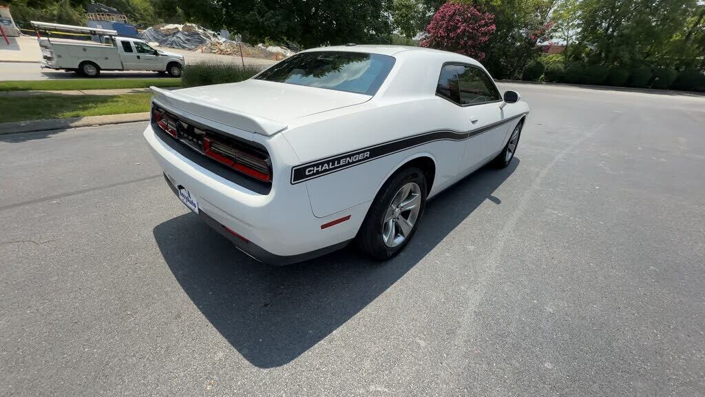 2015 DODGE Challenger