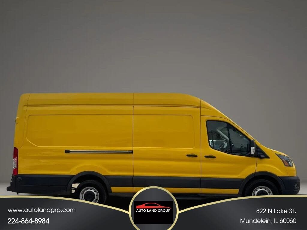 2022 FORD Transit
