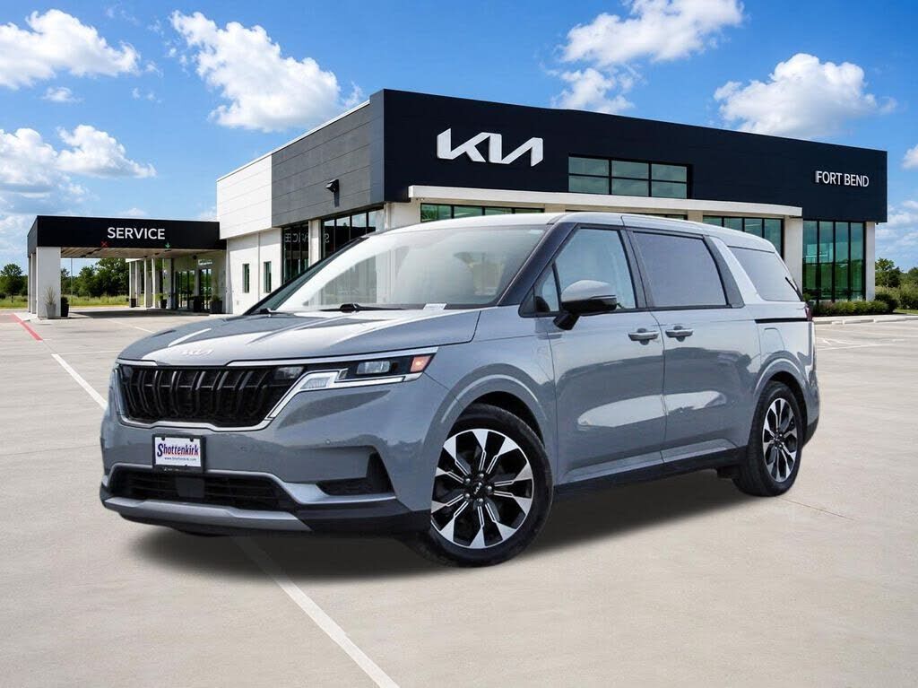 2023 KIA Carnival
