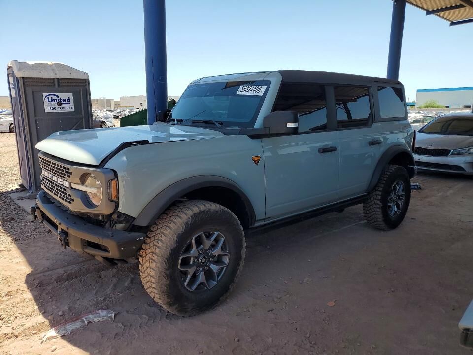 2022 FORD Bronco