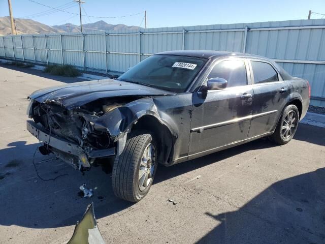 2010 CHRYSLER 300C