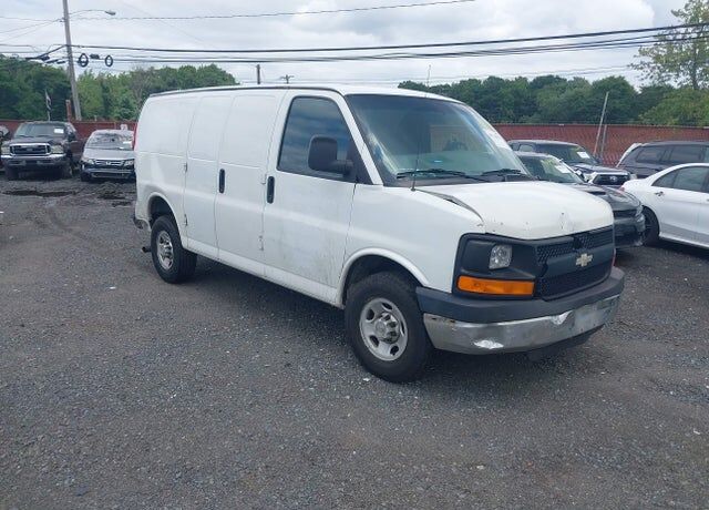 2013 CHEVROLET Express