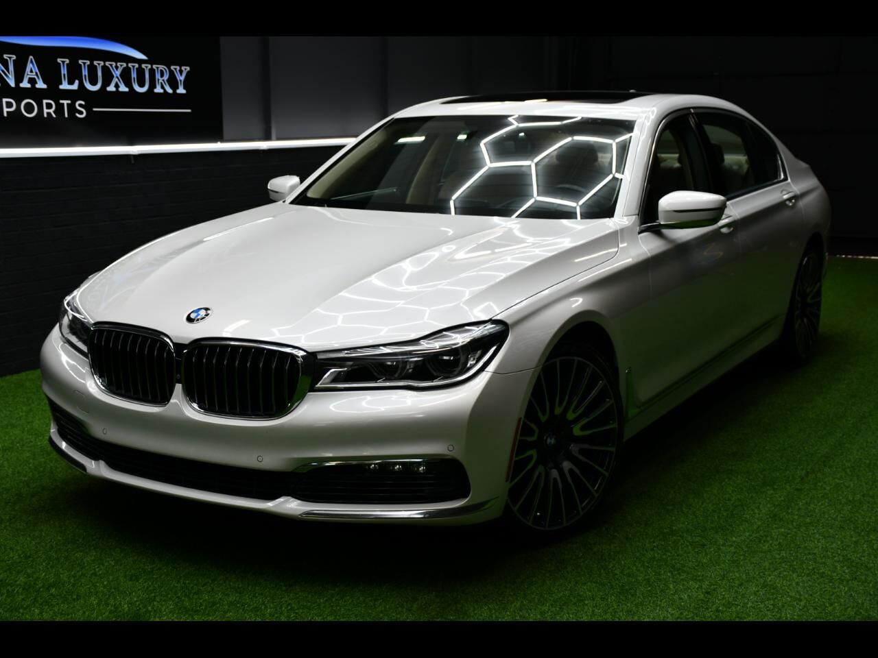 2016 BMW 7 Series