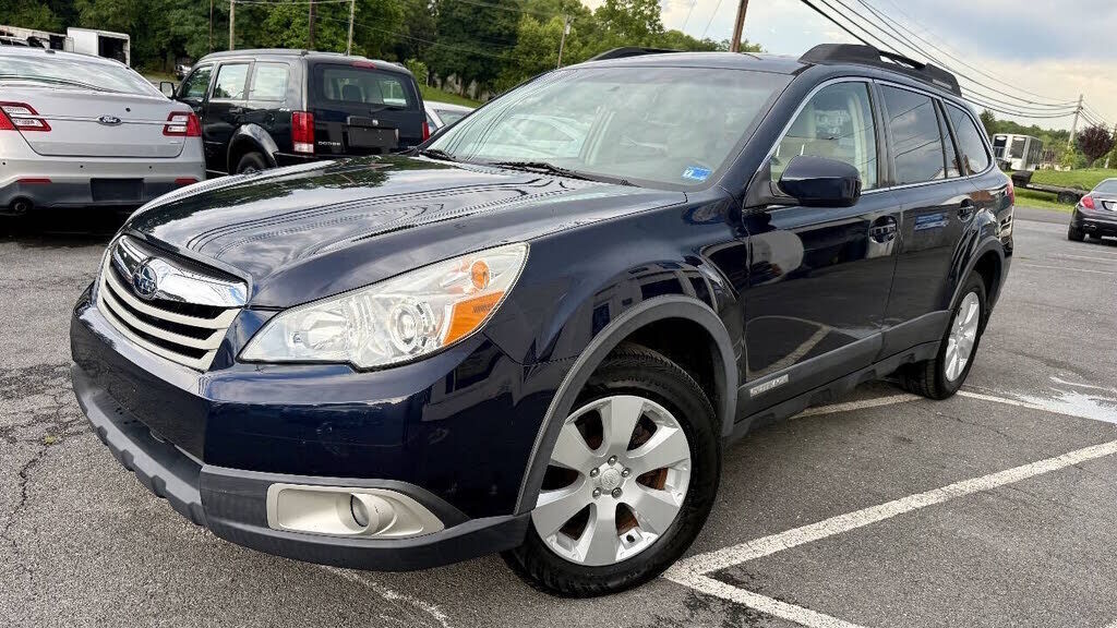 2012 SUBARU Outback