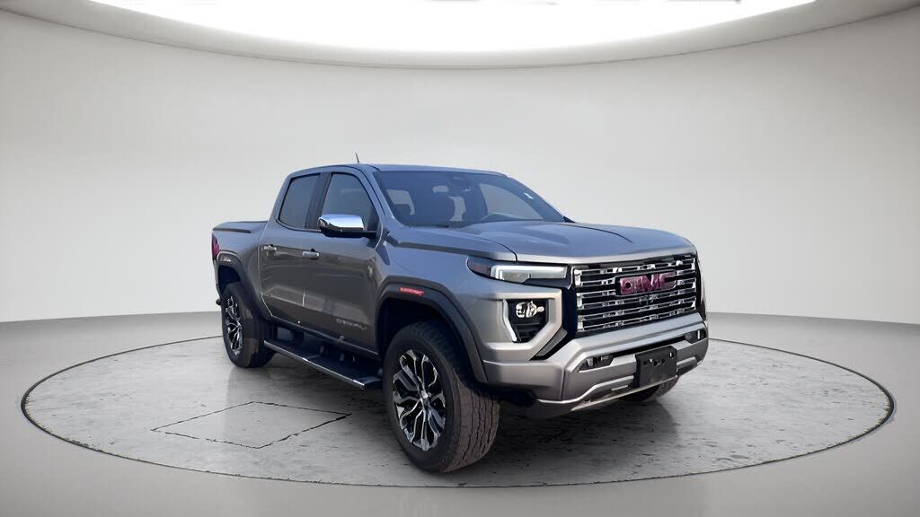 2025 GMC Canyon