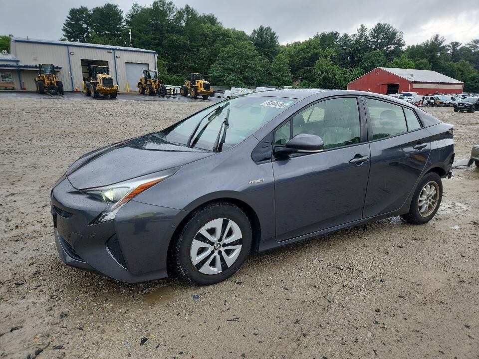2018 TOYOTA PRIUS