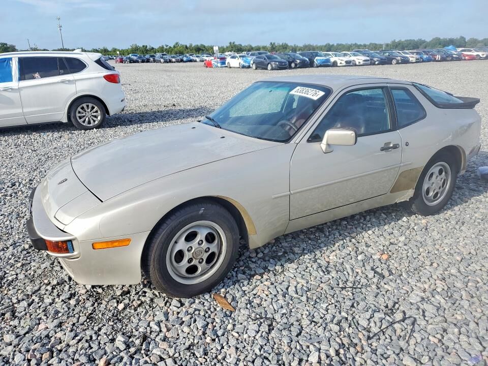 1987 PORSCHE 944