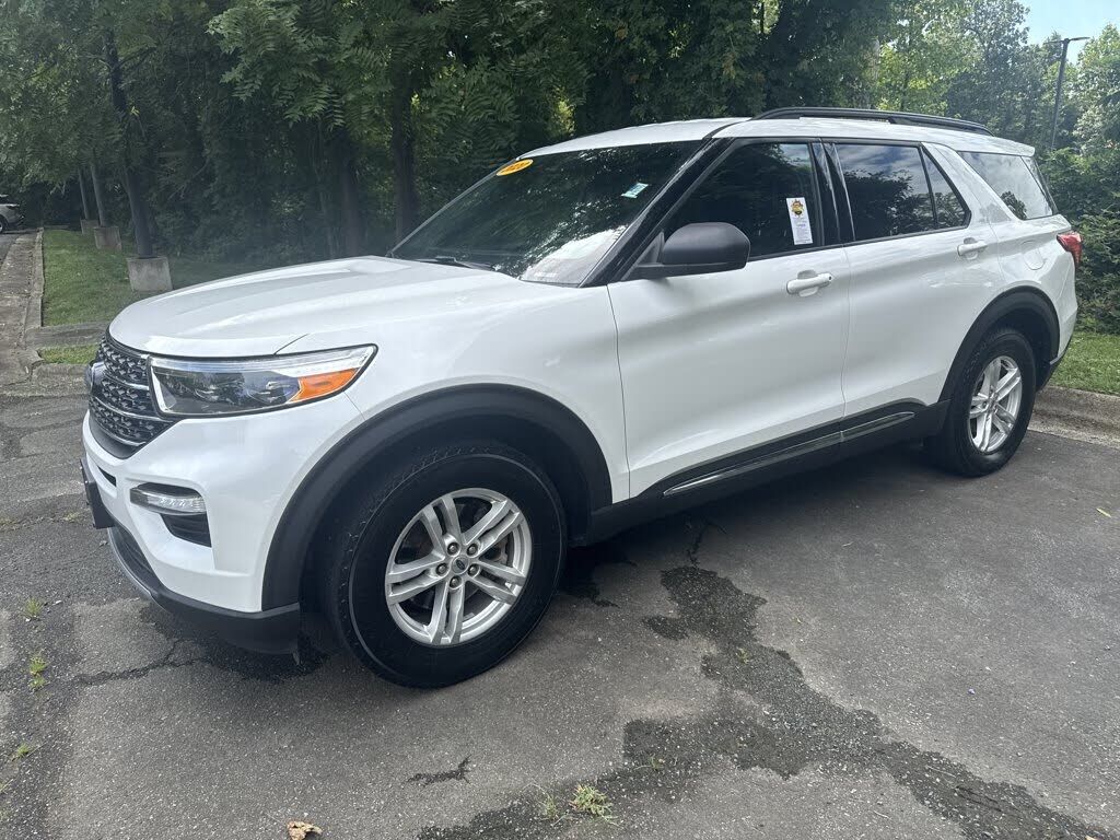 2020 FORD Explorer