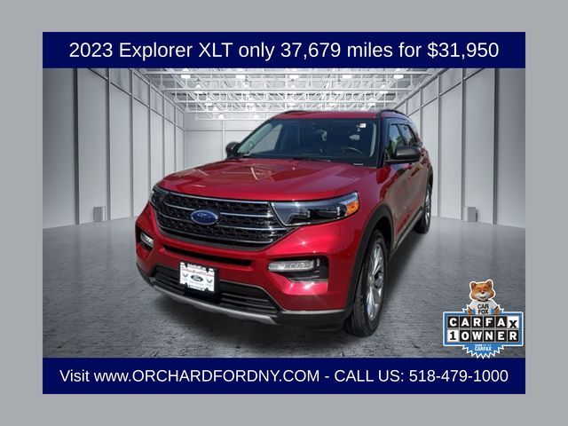 2023 FORD Explorer