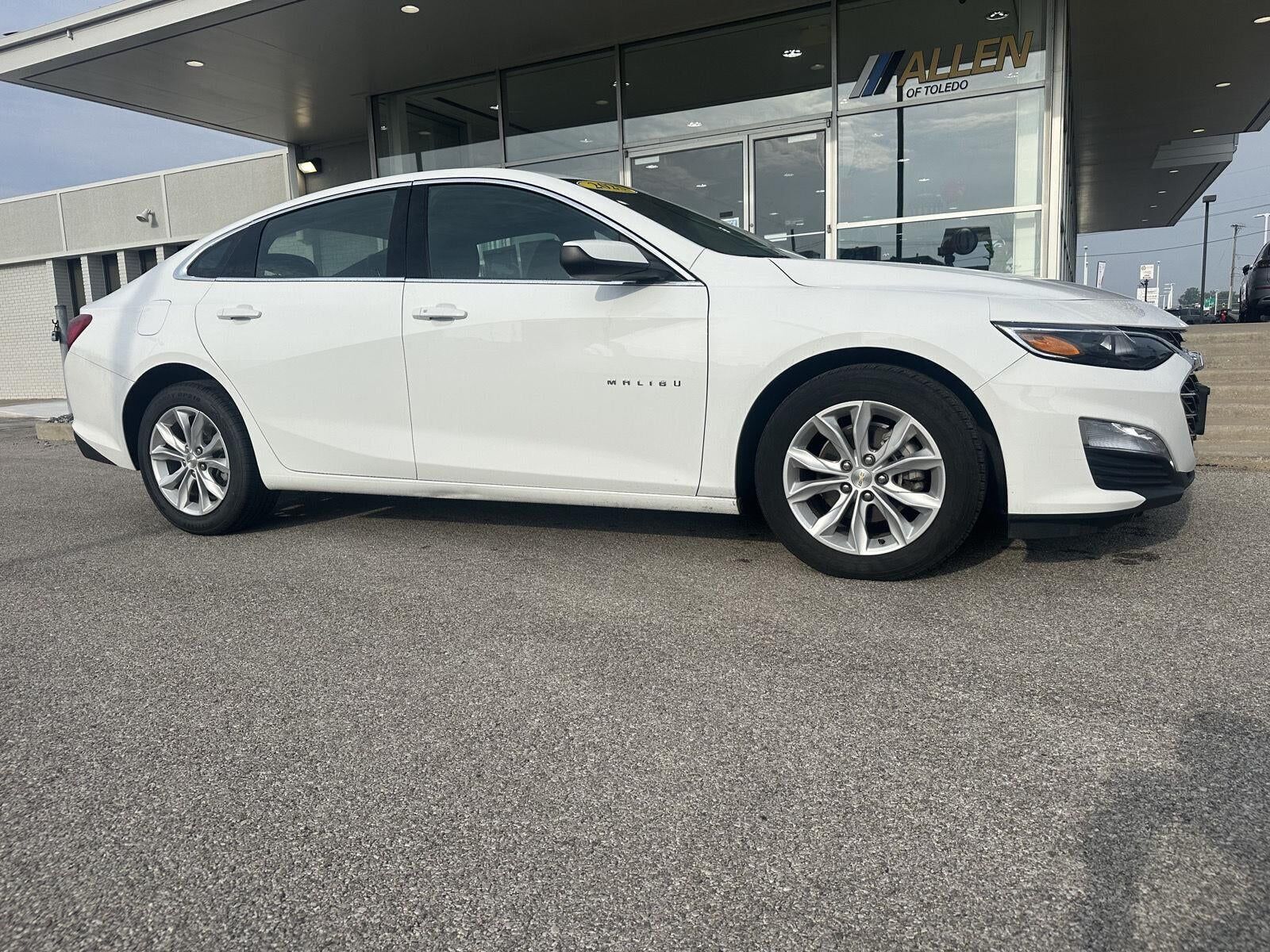2025 CHEVROLET Malibu