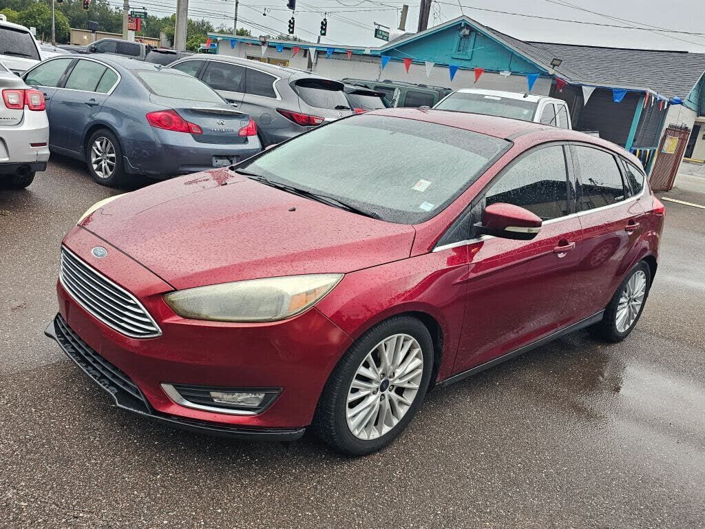 2016 FORD Focus