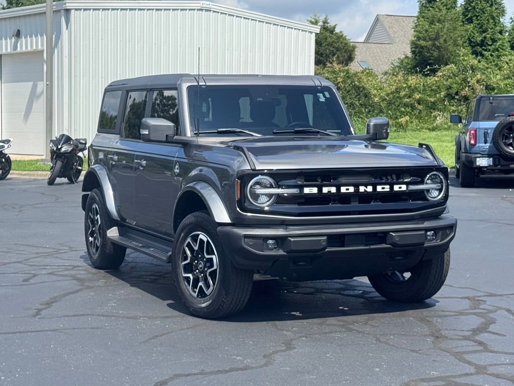 2023 FORD Bronco