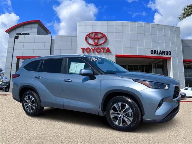 2023 TOYOTA Highlander