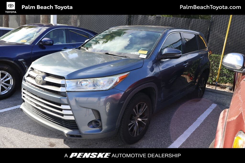 2018 TOYOTA Highlander