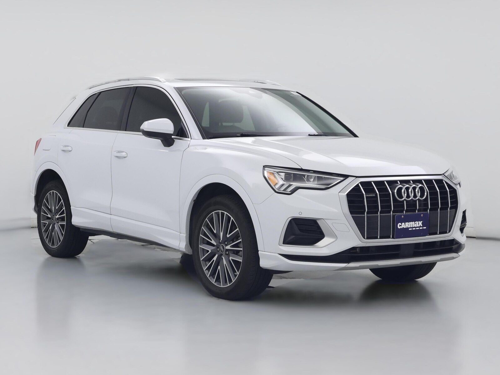 2022 AUDI Q3