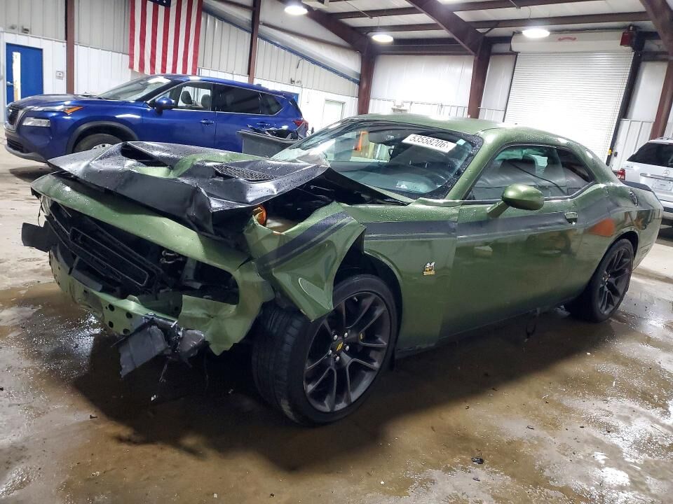2021 DODGE Challenger