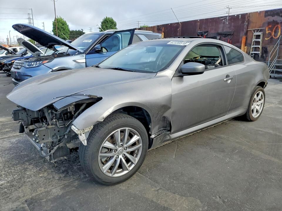 2014 INFINITI Q60
