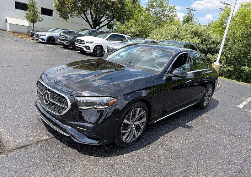 2024 MERCEDES-BENZ E-Class