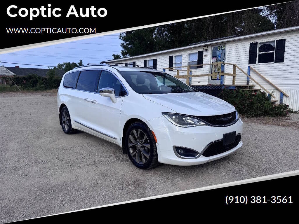 2017 CHRYSLER Pacifica