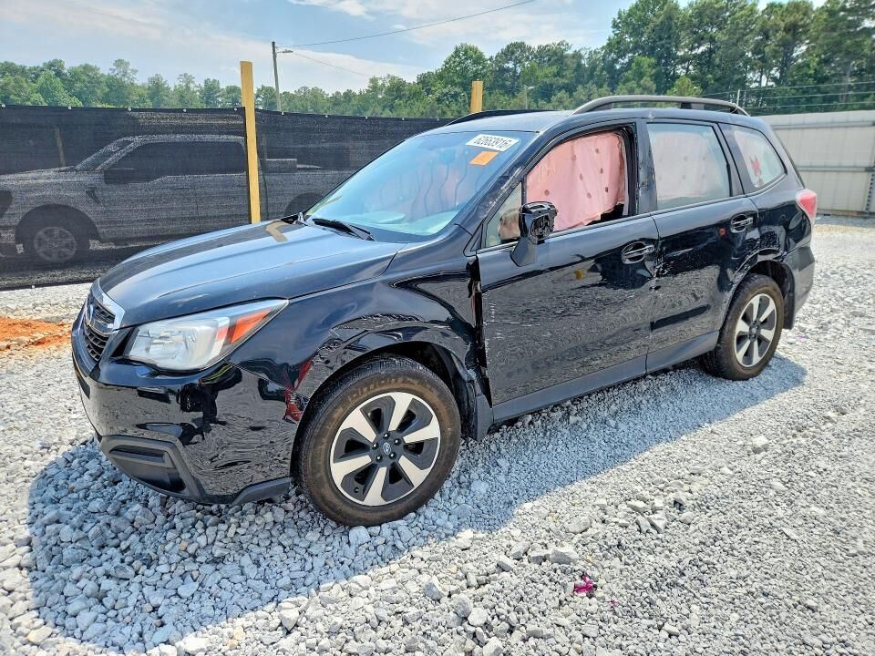 2018 SUBARU Forester