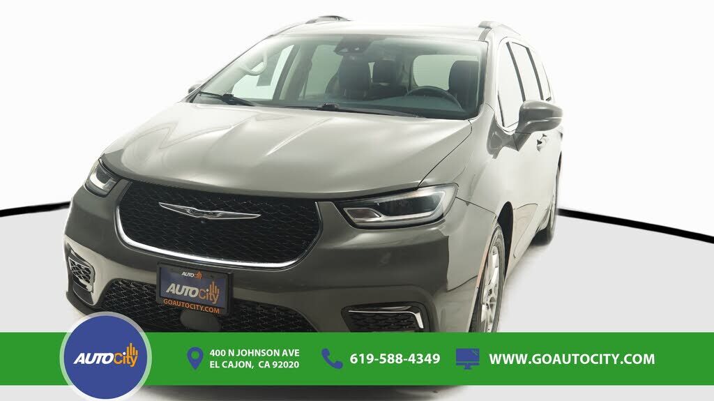 2022 CHRYSLER Pacifica