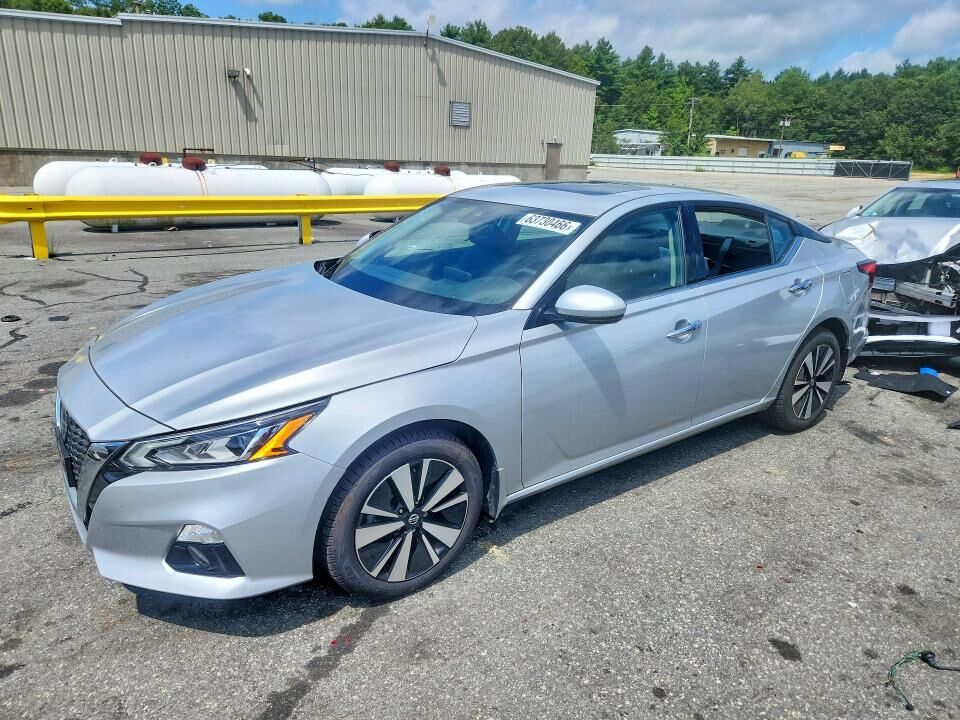 2021 NISSAN Altima