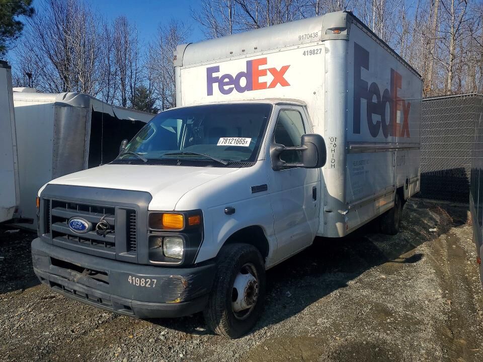 2015 FORD E-350