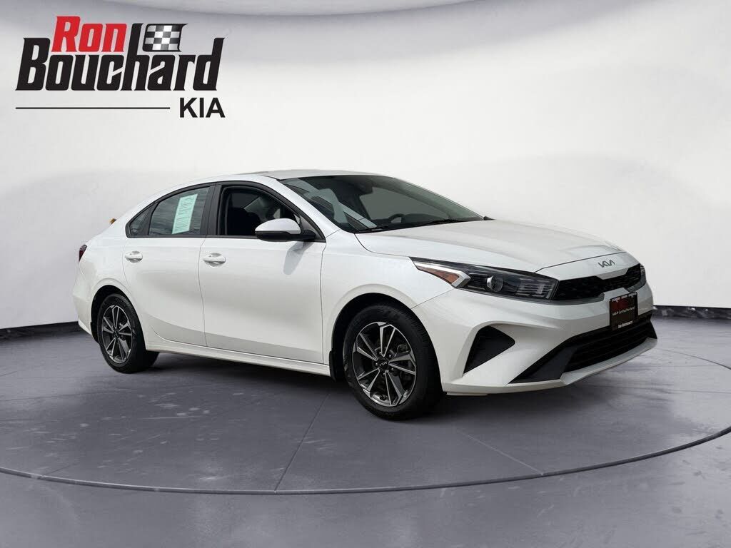 2023 KIA Forte