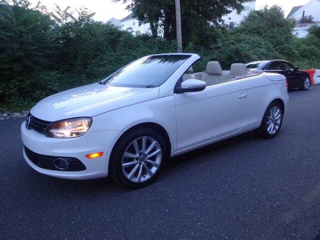 2012 VOLKSWAGEN Eos