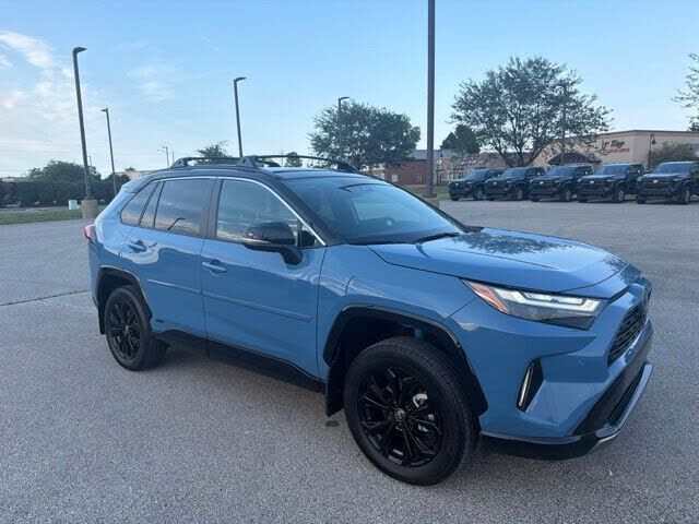 2025 TOYOTA RAV4