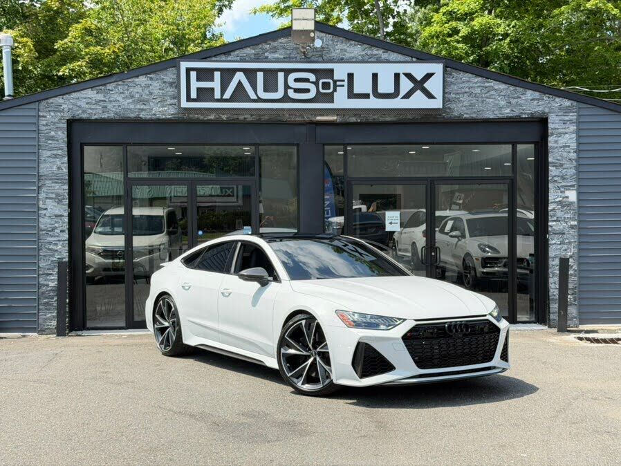 2022 AUDI RS7