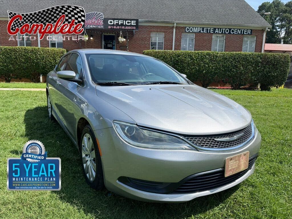 2016 CHRYSLER 200