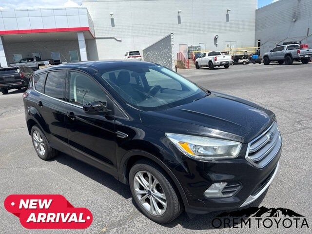 2017 FORD Escape