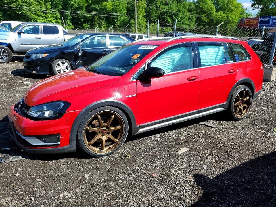 2017 VOLKSWAGEN Golf Alltrack