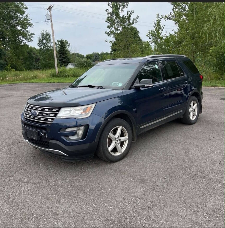 2016 FORD Explorer