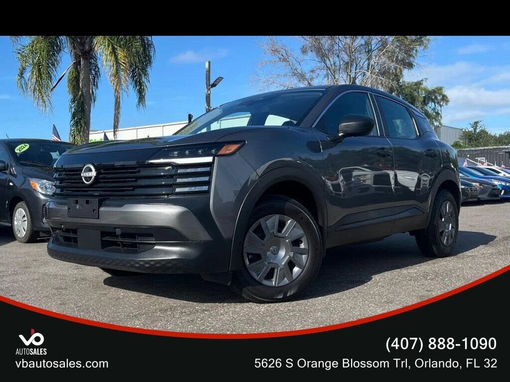 2025 NISSAN Kicks