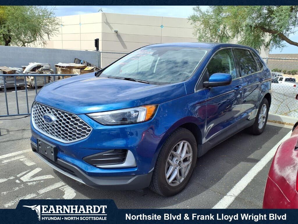 2023 FORD Edge