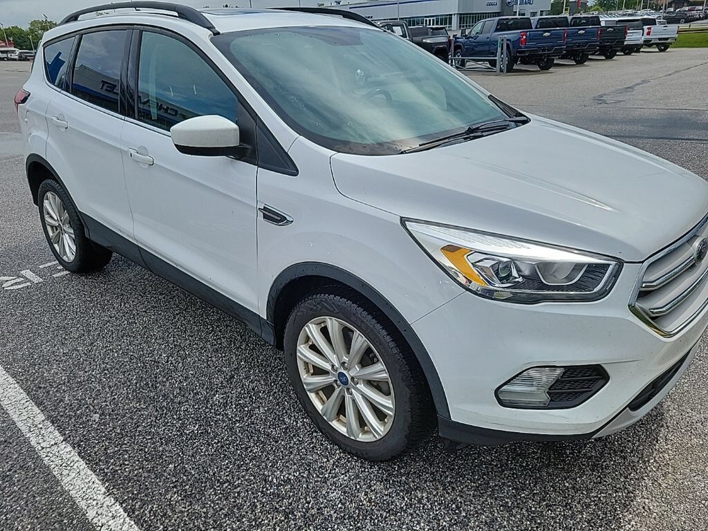 2019 FORD Escape
