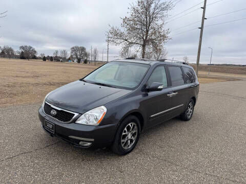 2014 KIA Sedona