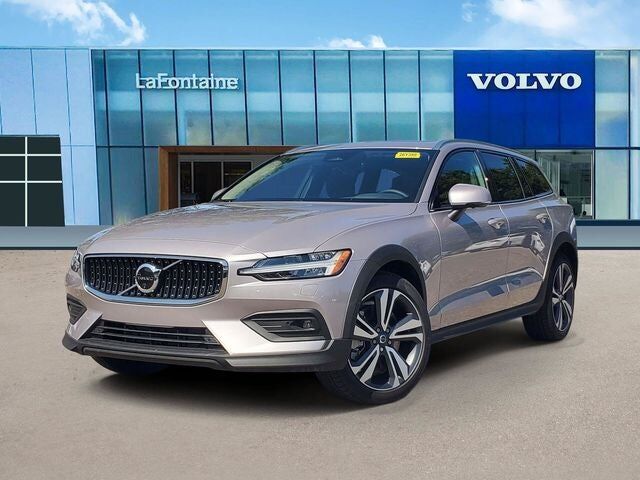 2026 VOLVO V60CC