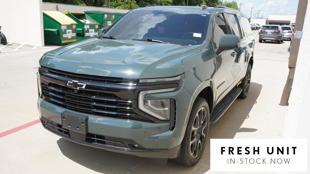 2026 CHEVROLET Suburban