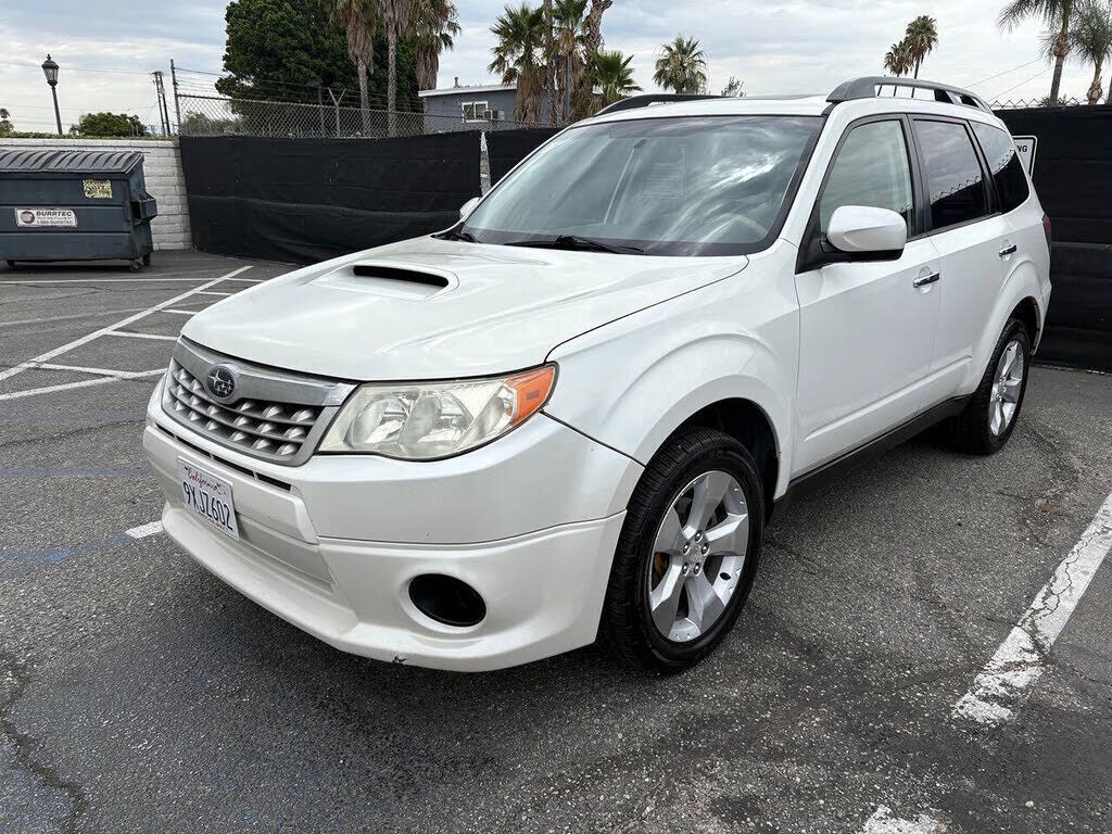 2011 SUBARU Forester
