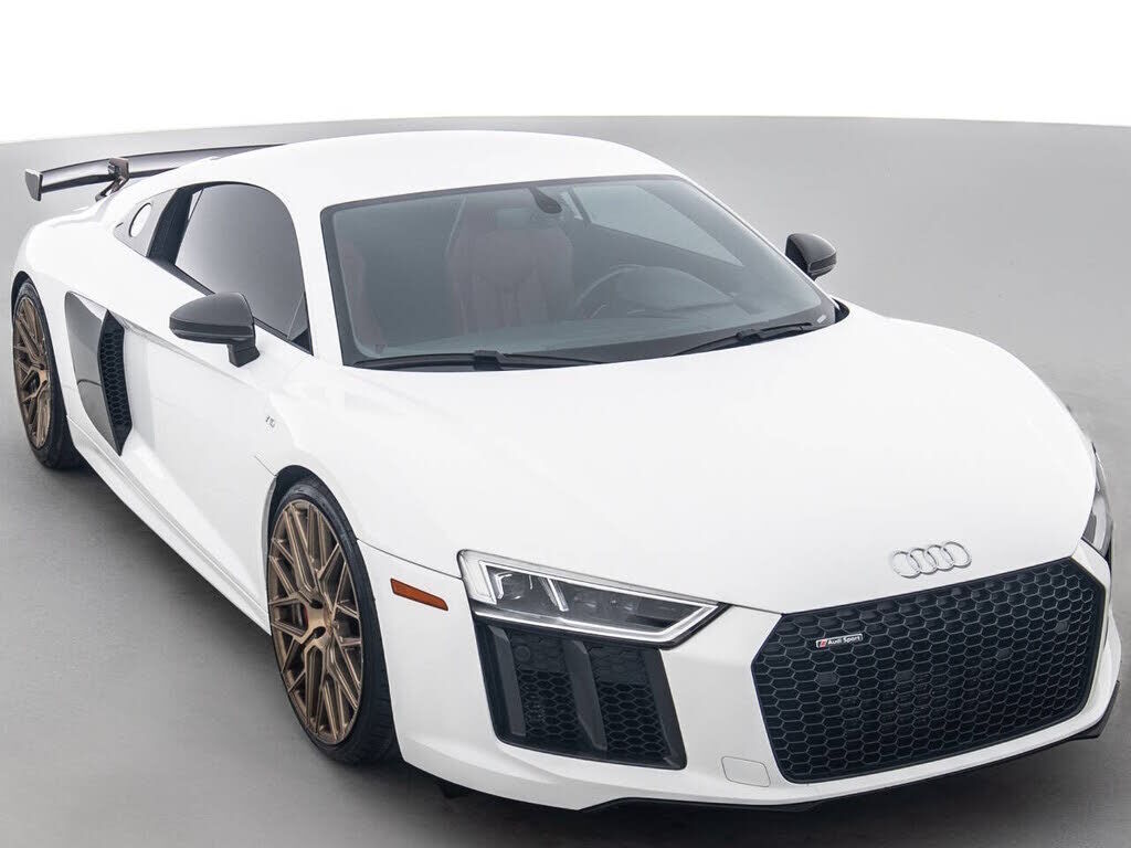 2018 AUDI R8