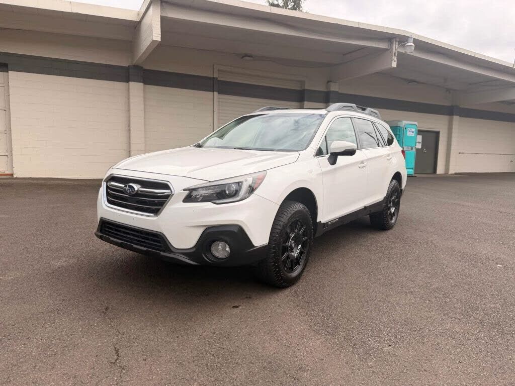 2019 SUBARU Outback