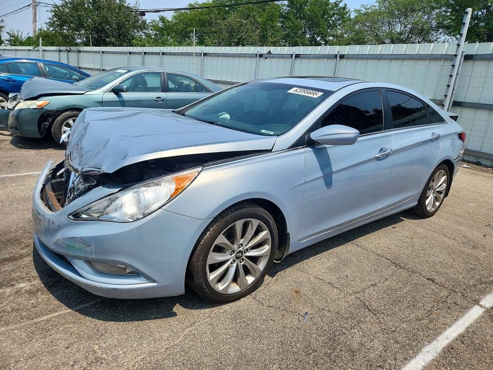 2013 HYUNDAI Sonata