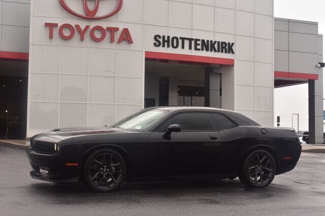 2022 DODGE Challenger