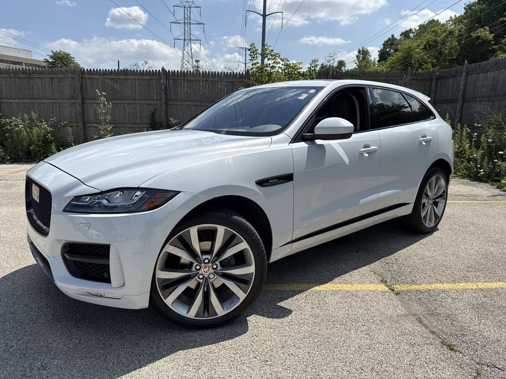 2019 JAGUAR F-Pace