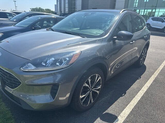 2021 FORD Escape